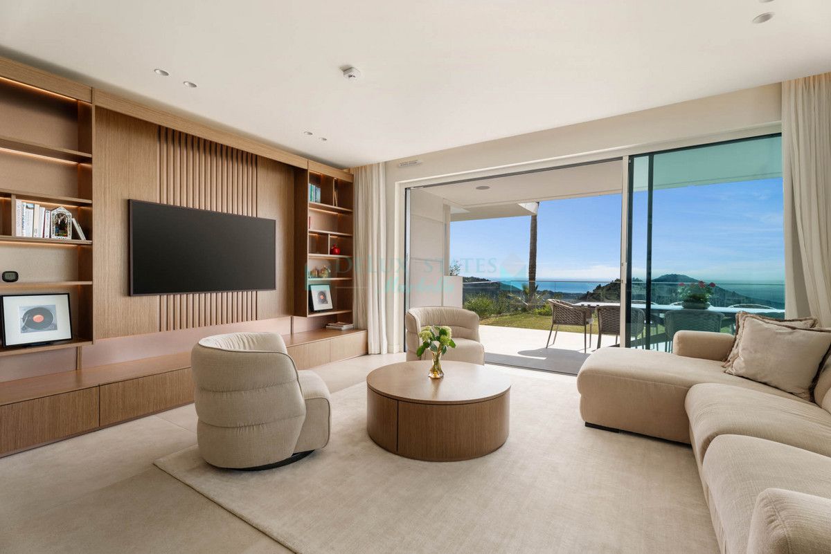 Ground Floor Apartment for sale in Ojen