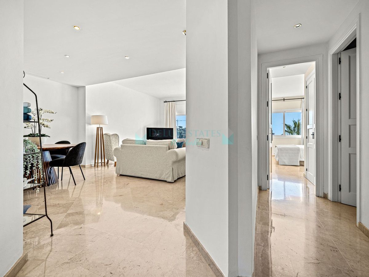 Apartment for sale in Elviria, Marbella East