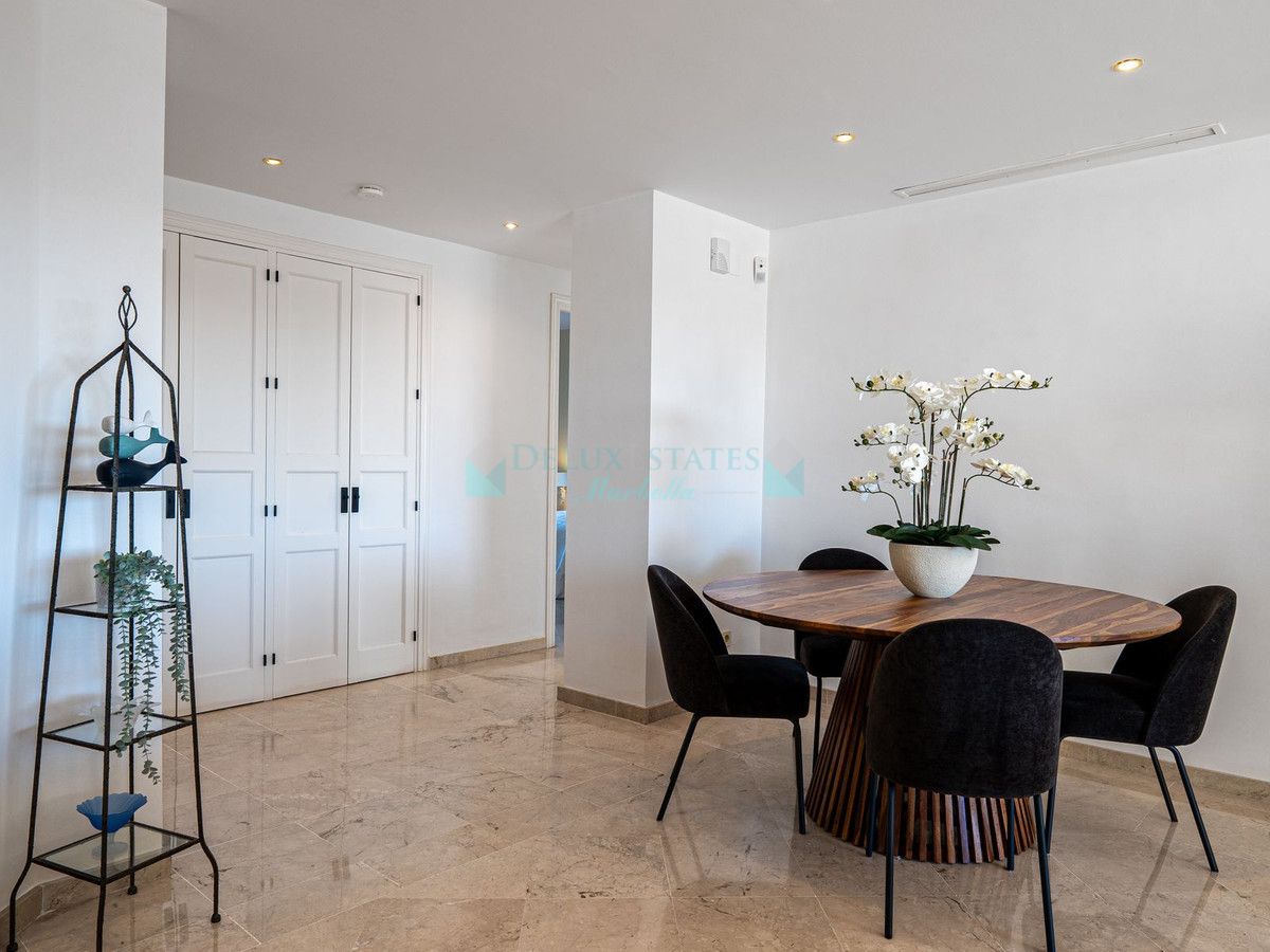 Apartment for sale in Elviria, Marbella East