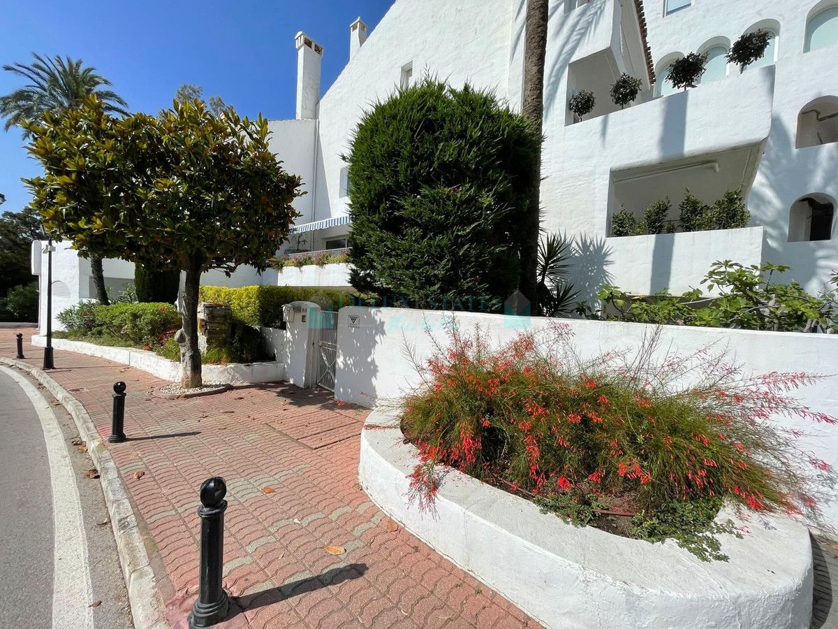 Ground Floor Apartment for sale in Marbella