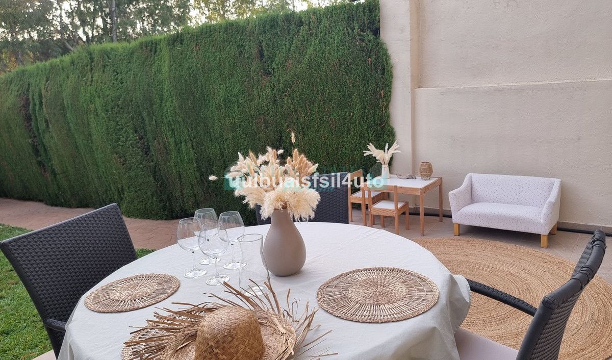 Town House for rent in Nueva Andalucia