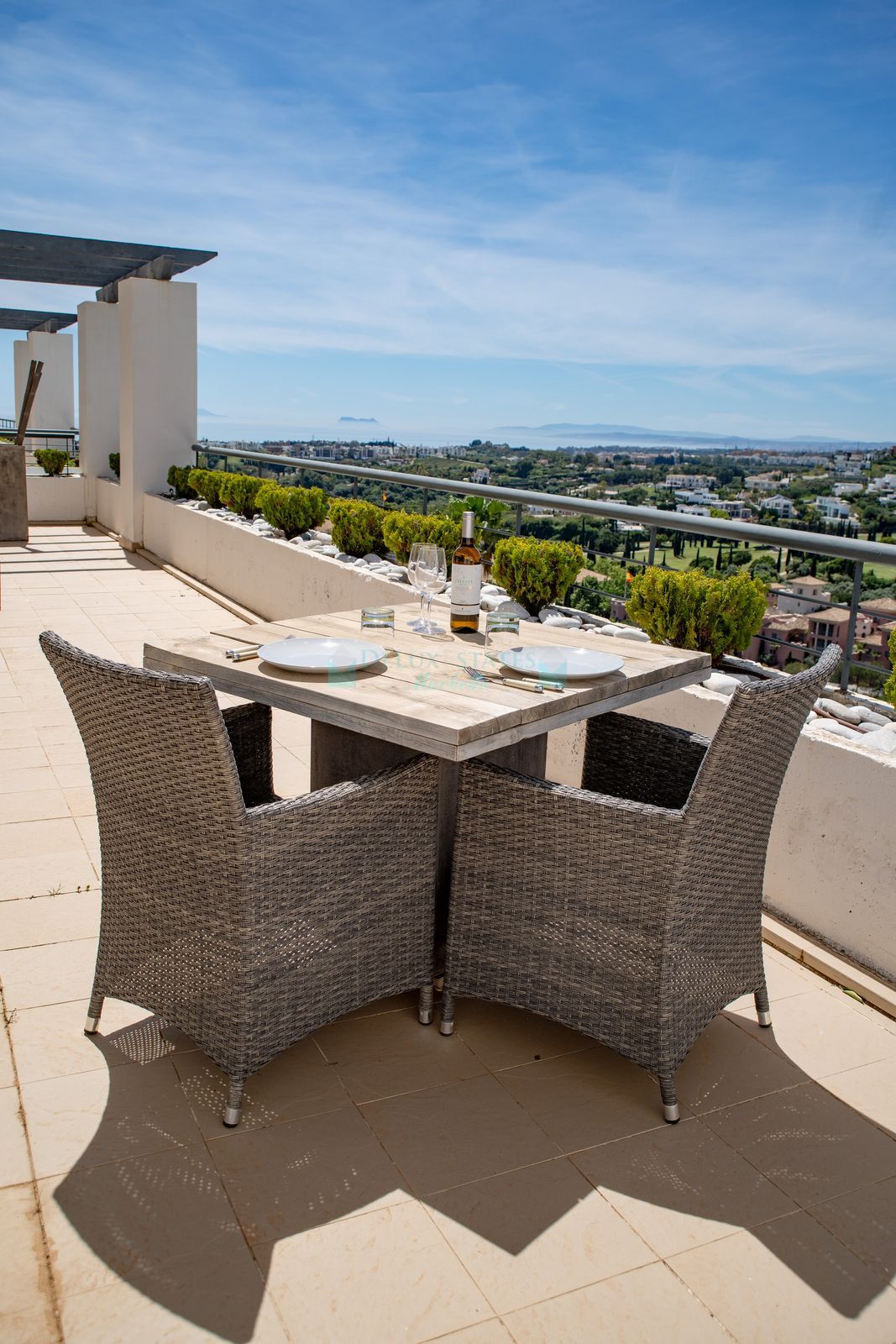 Apartment for sale in Los Flamingos, Benahavis
