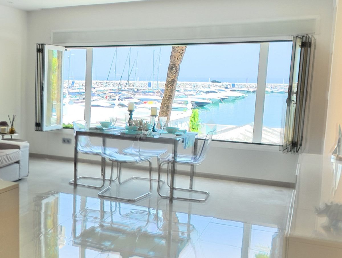 Apartment for sale in Marbella - Puerto Banus