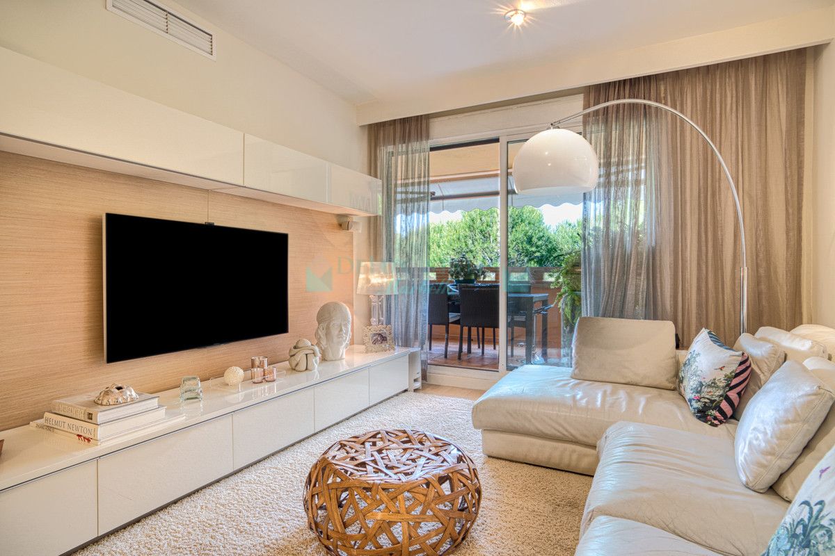 Apartment for sale in Marbella Golden Mile