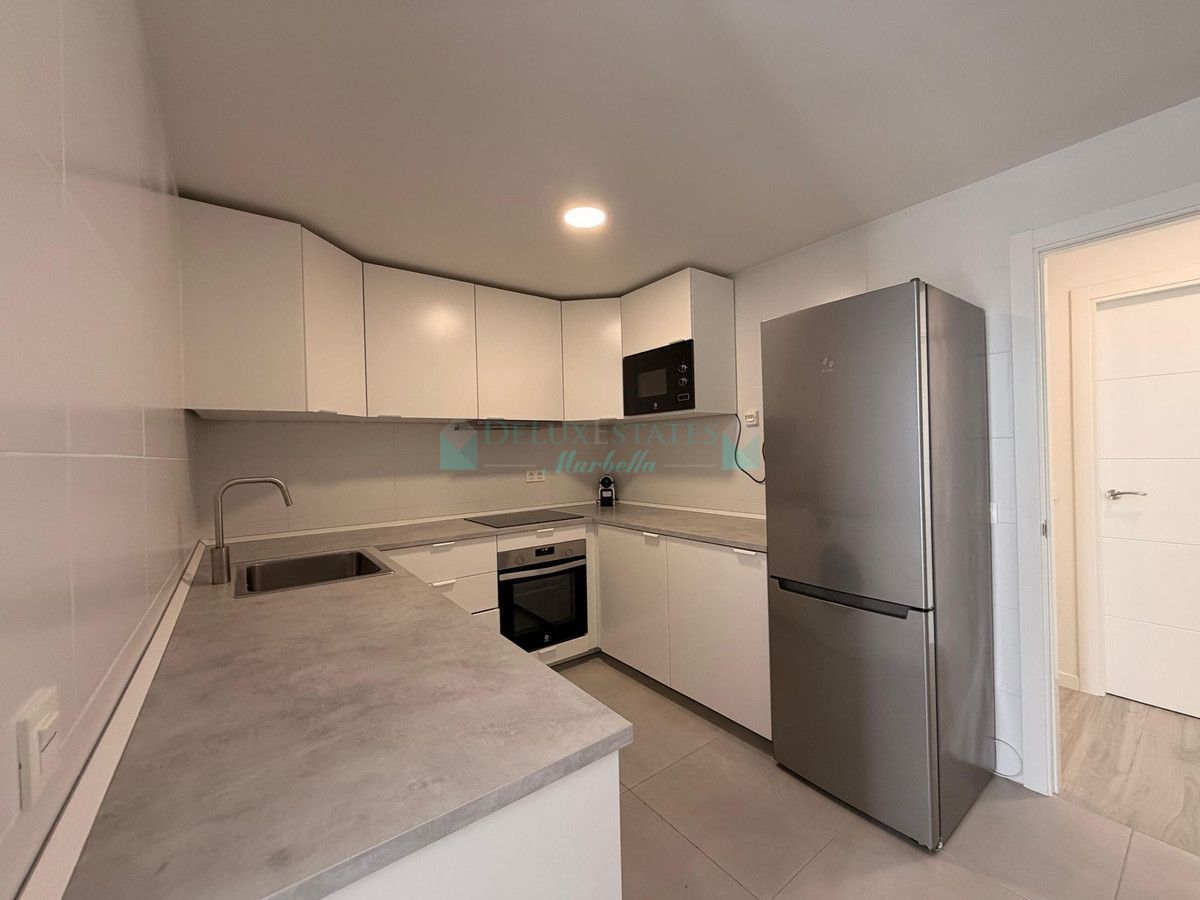 Penthouse for sale in Nueva Andalucia