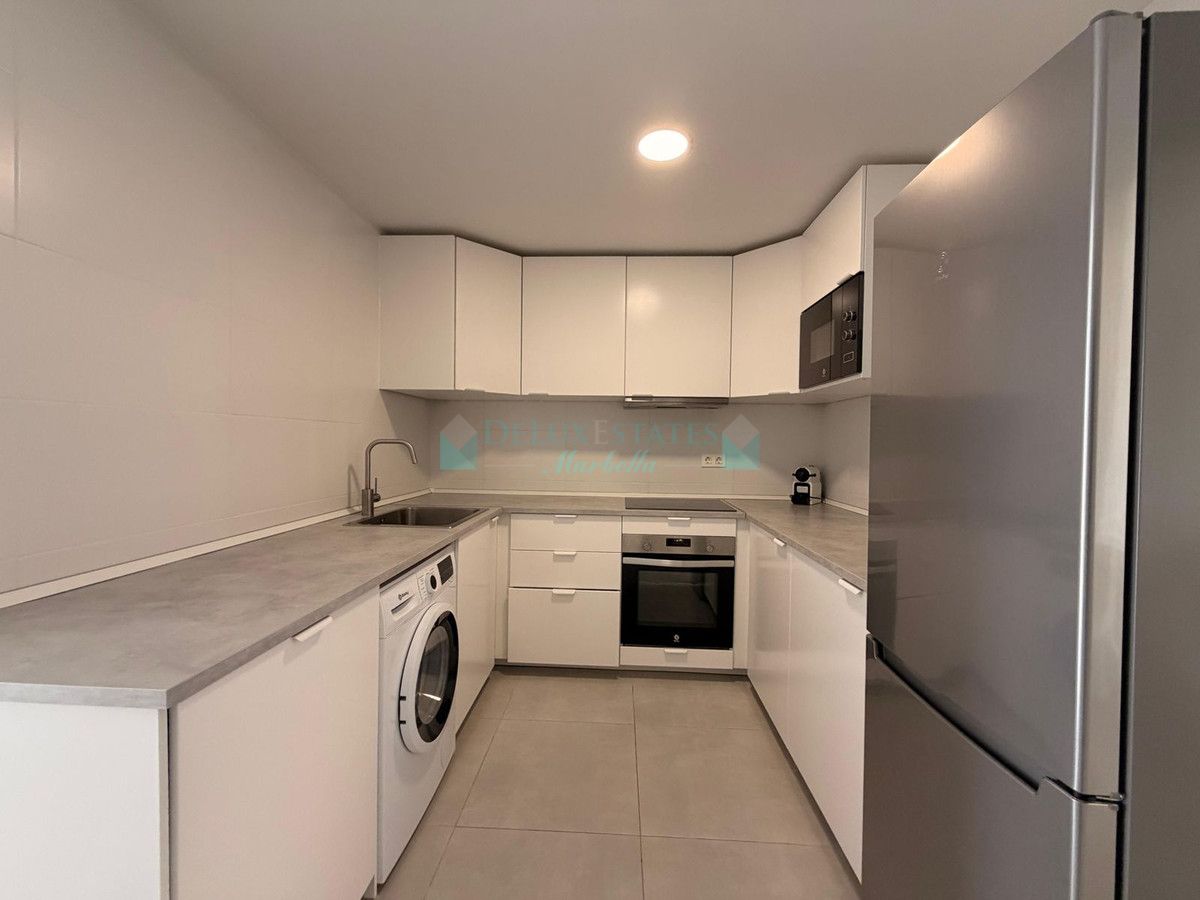 Penthouse for sale in Nueva Andalucia