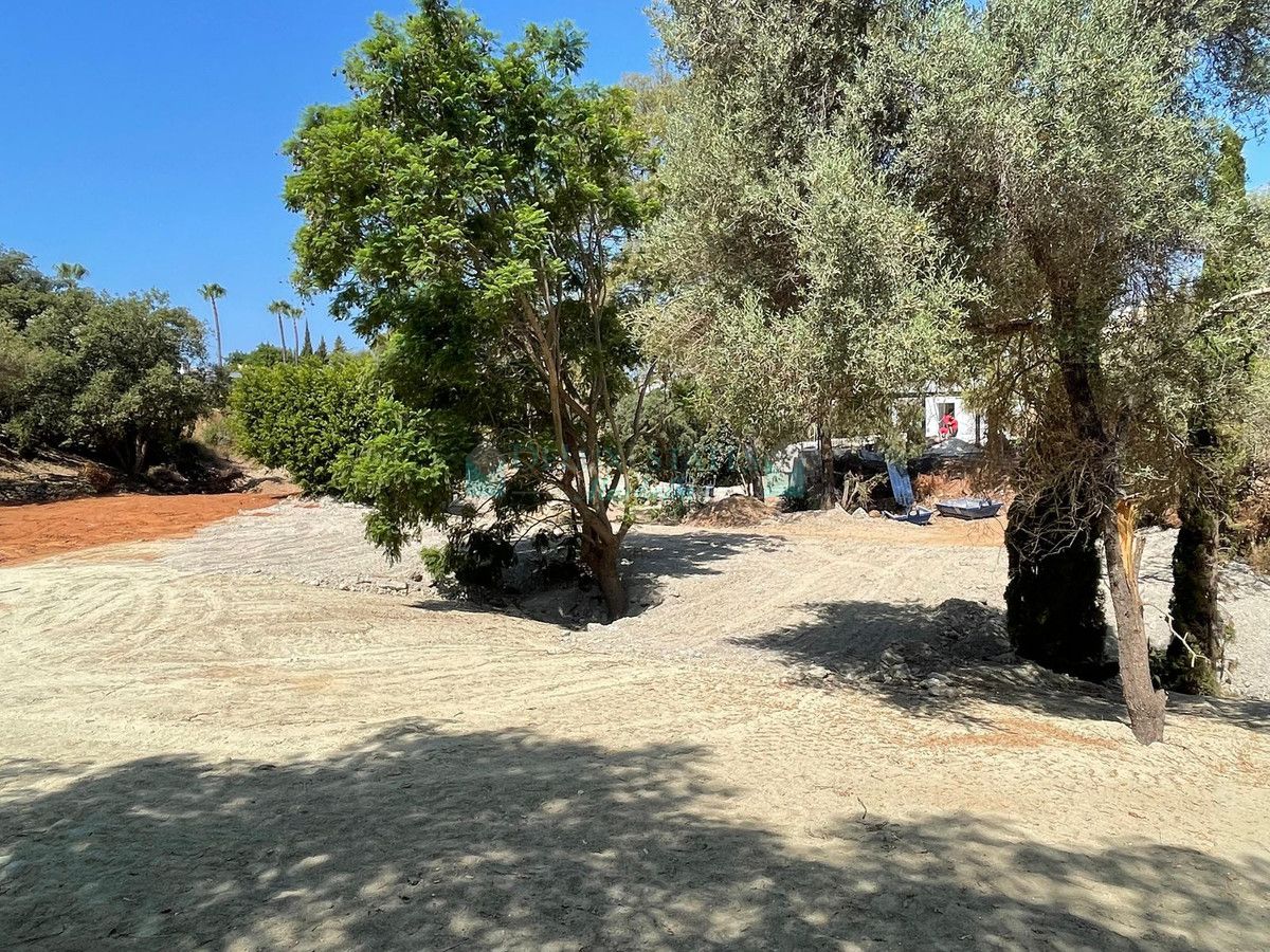 Residential Plot for sale in El Rosario, Marbella East