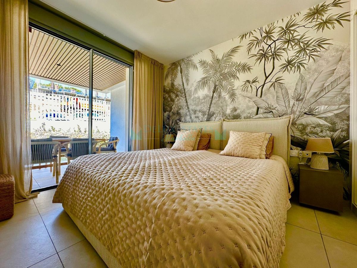 Ground Floor Apartment for sale in Elviria, Marbella East