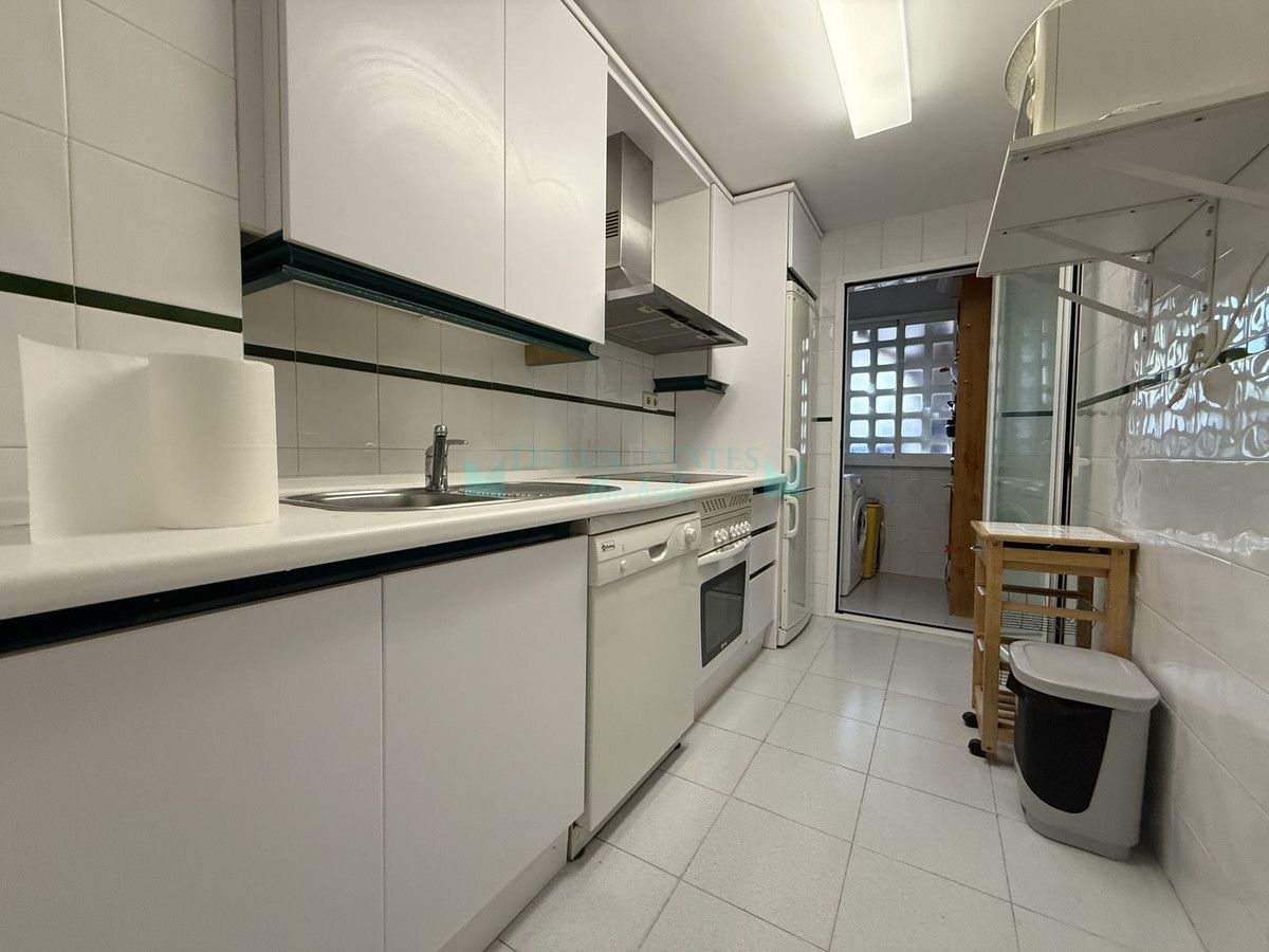 Ground Floor Apartment for sale in Marbella - Puerto Banus