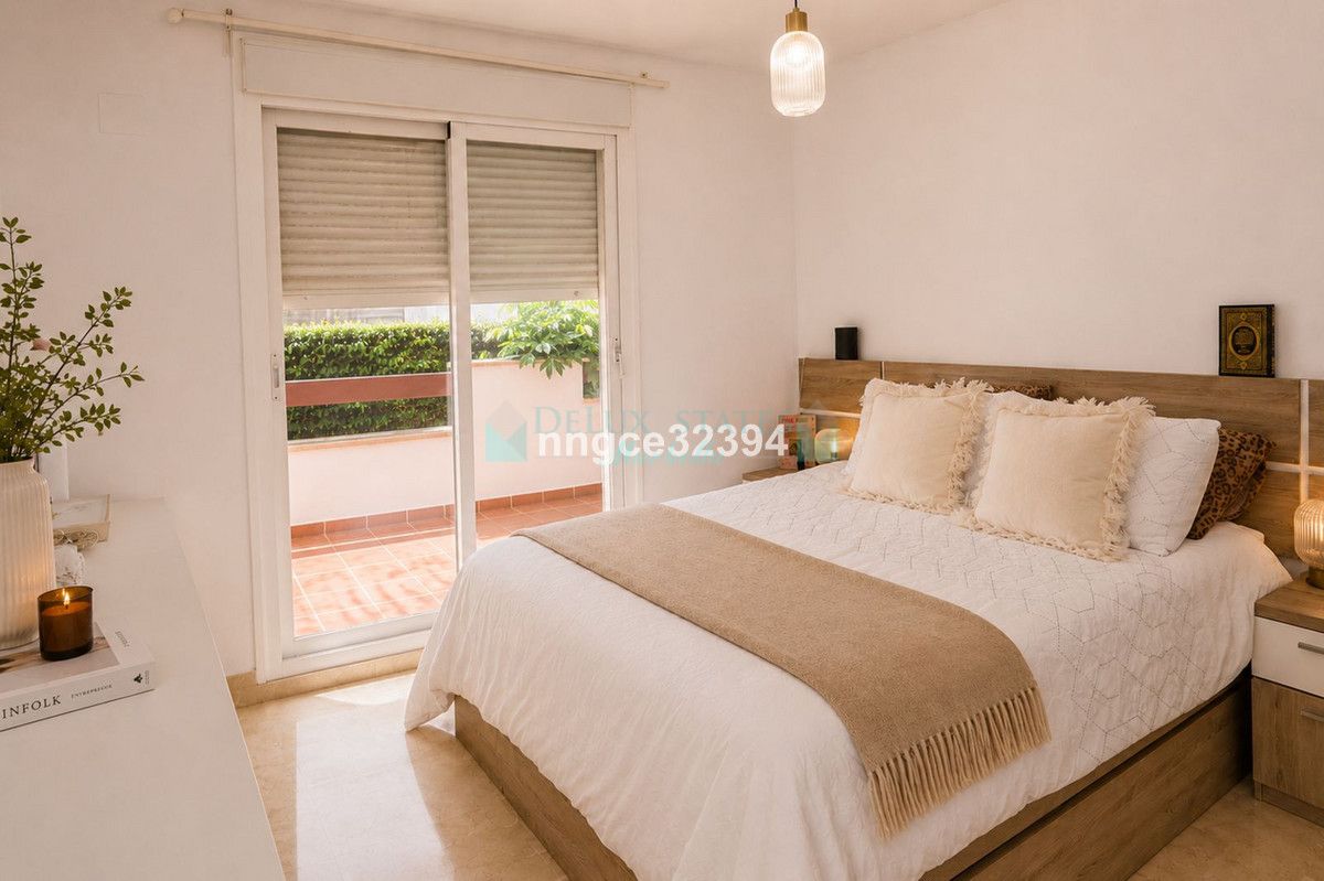 Ground Floor Apartment for sale in Nueva Andalucia