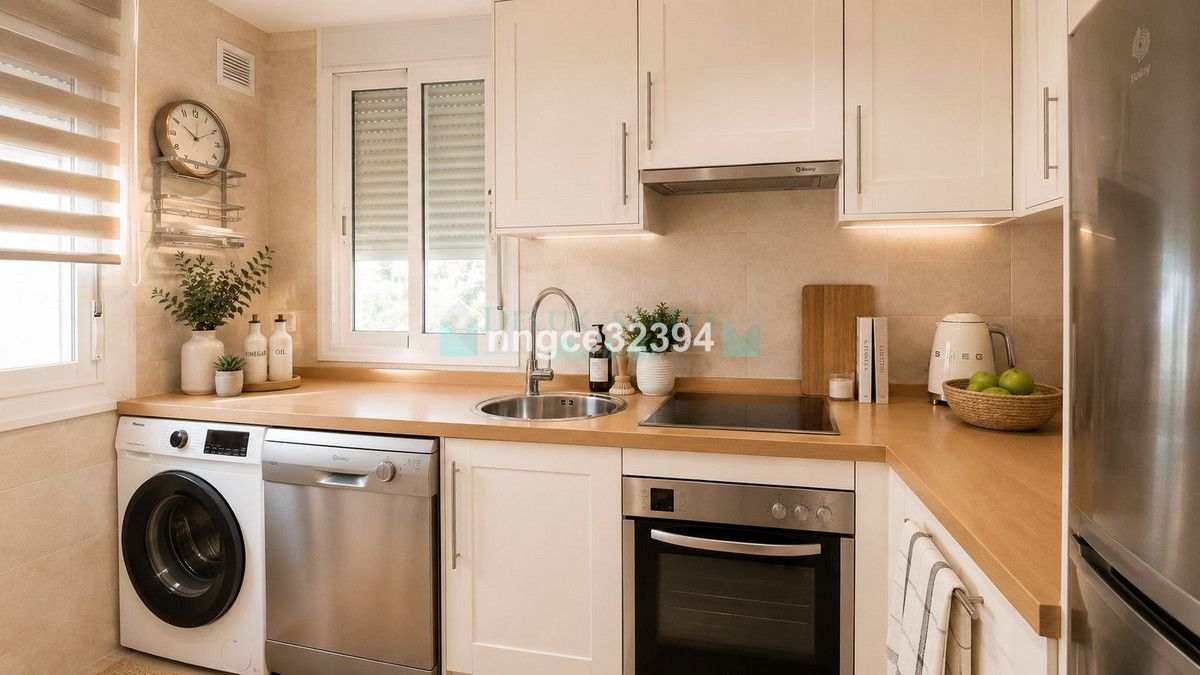 Ground Floor Apartment for sale in Nueva Andalucia