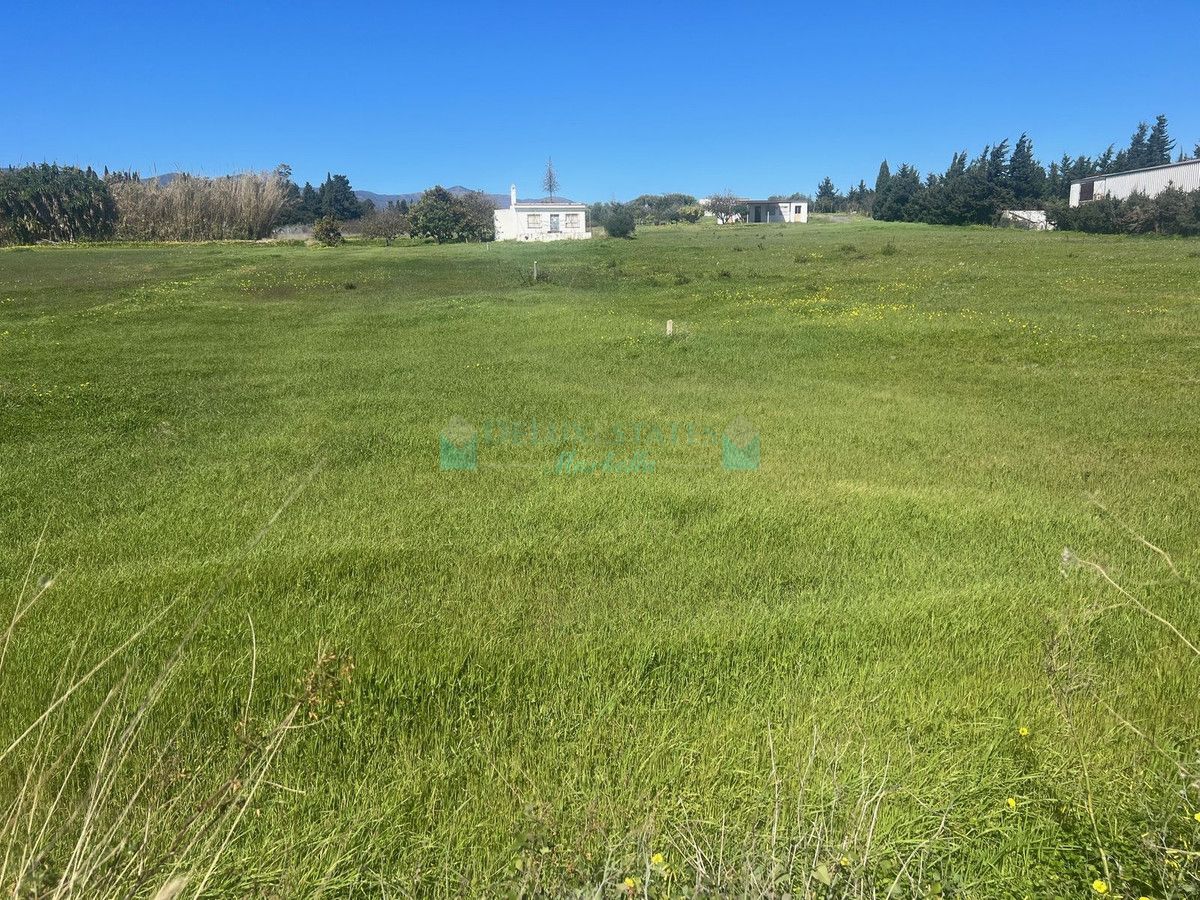 Industrial Land for sale in Estepona