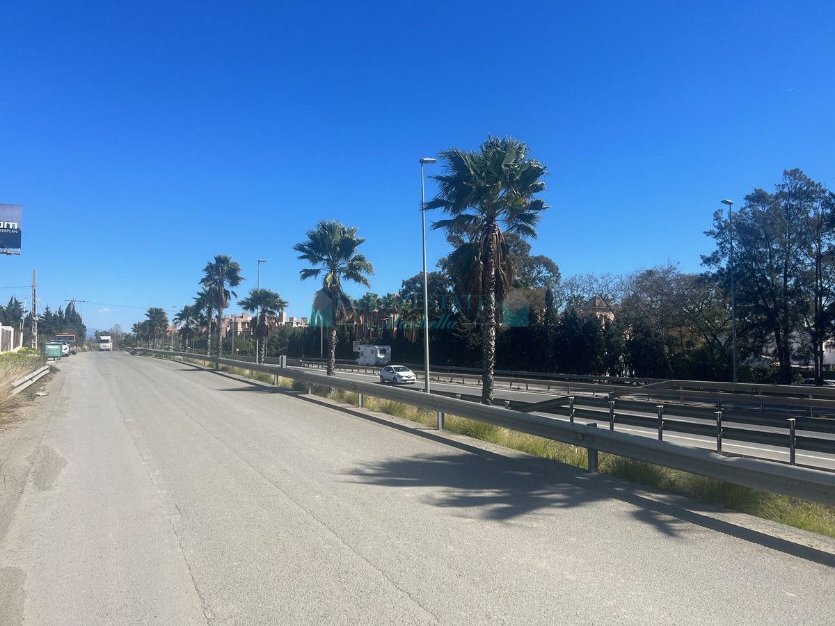 Industrial Land for sale in Estepona