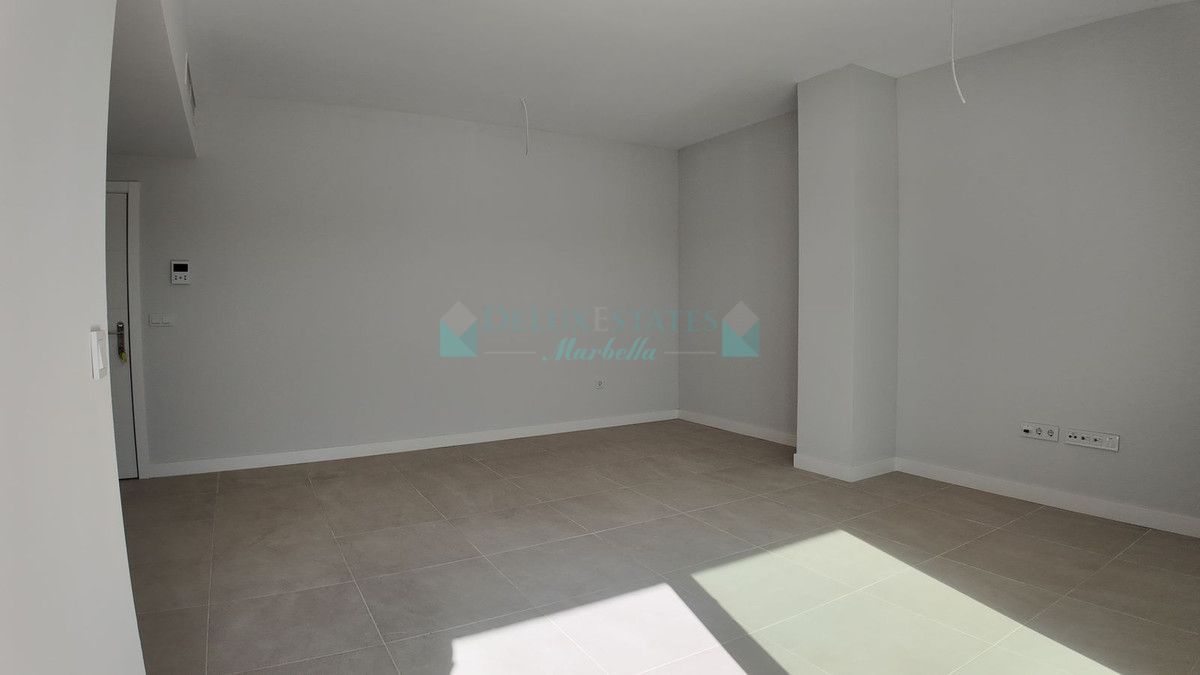 Penthouse for sale in Estepona