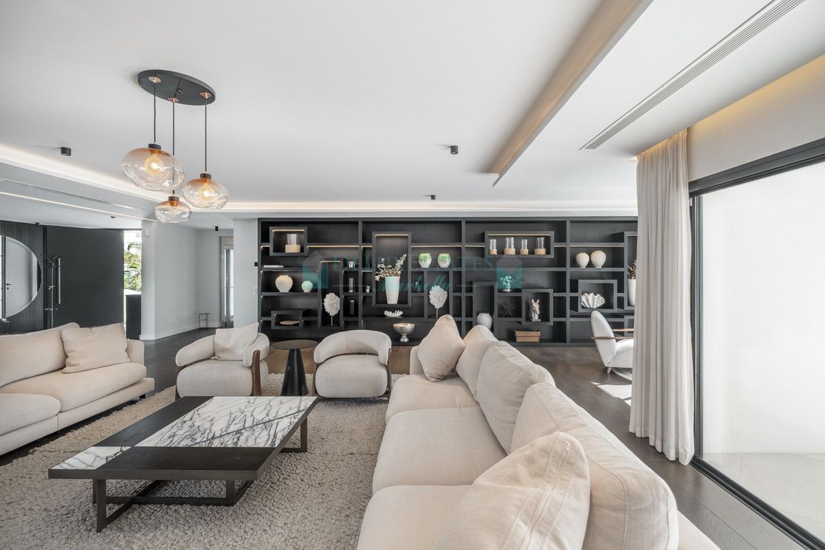 Villa en alquiler en Nueva Andalucia