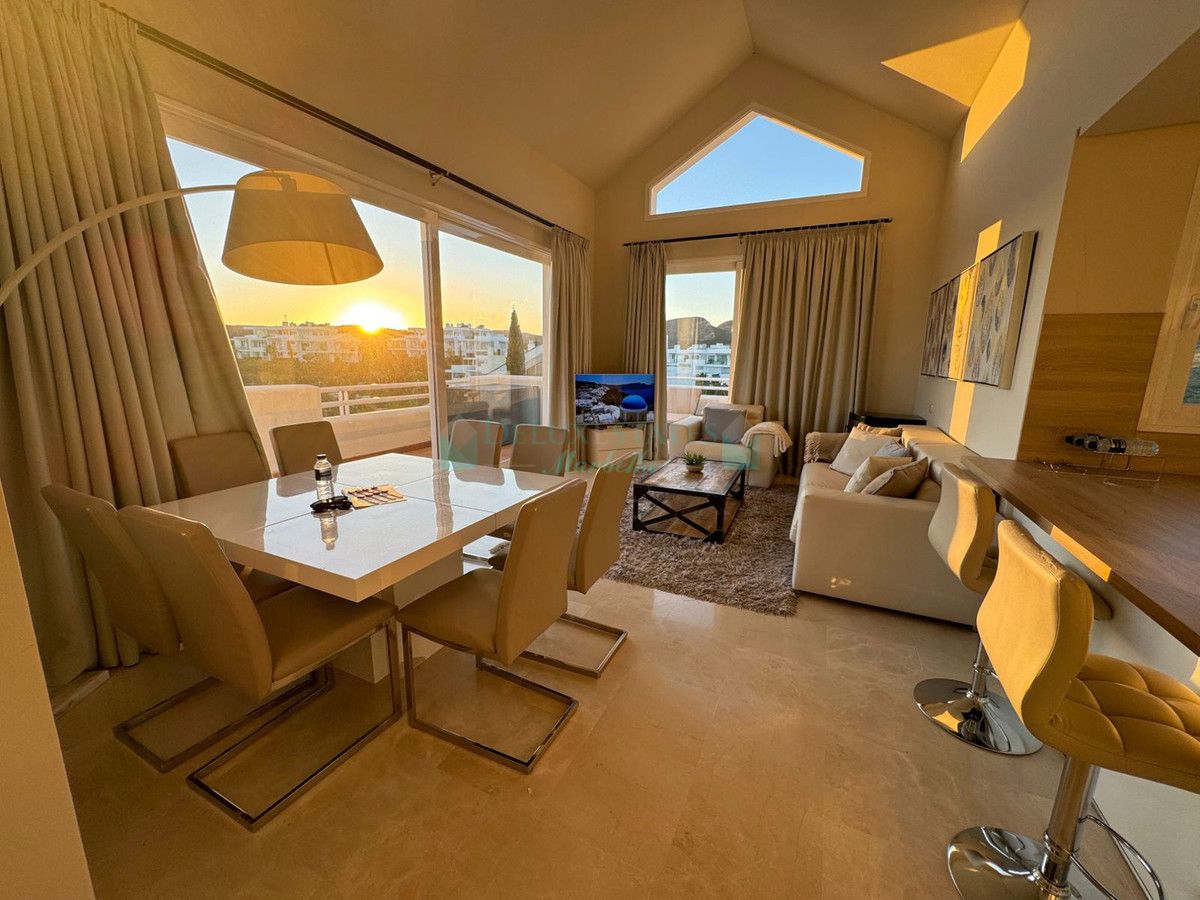 Penthouse for sale in Estepona