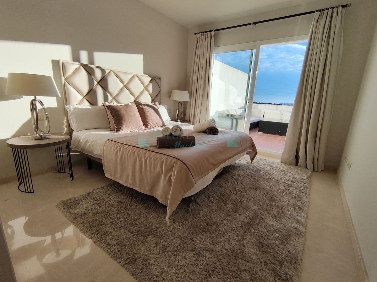 Penthouse for sale in Estepona