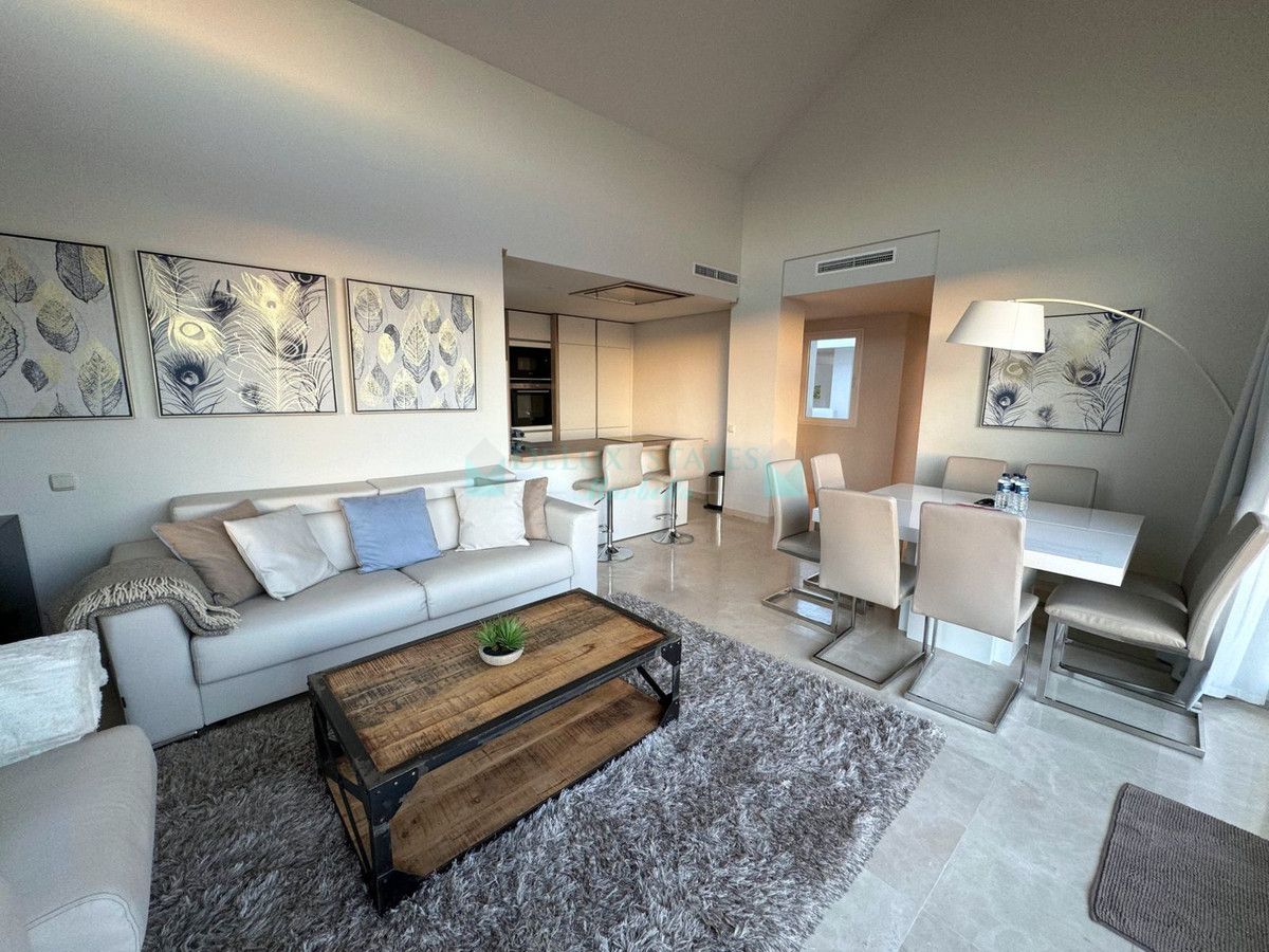 Penthouse for sale in Estepona