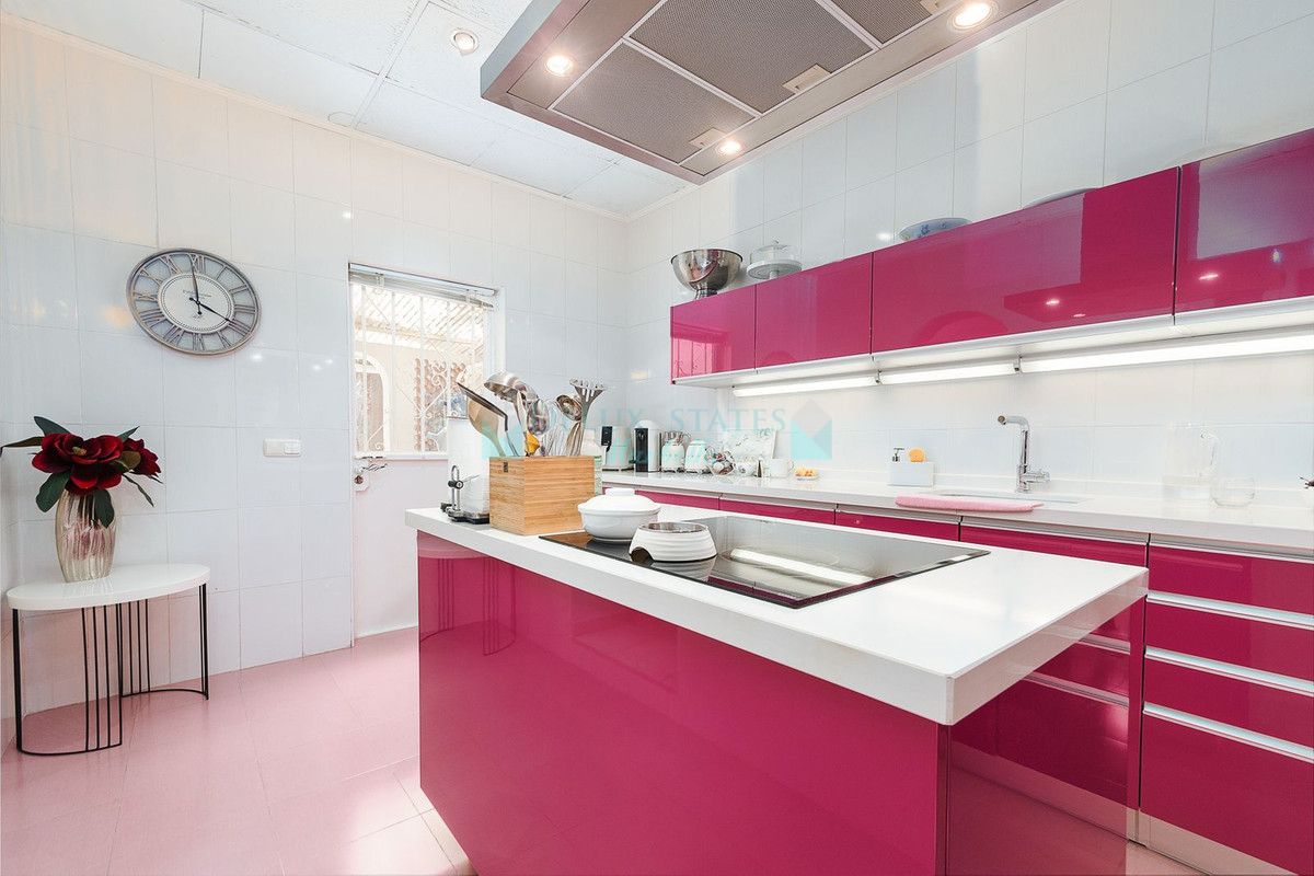 Villa for sale in Marbella