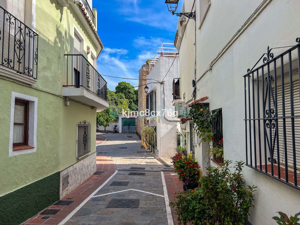 Town House for sale in Marbella