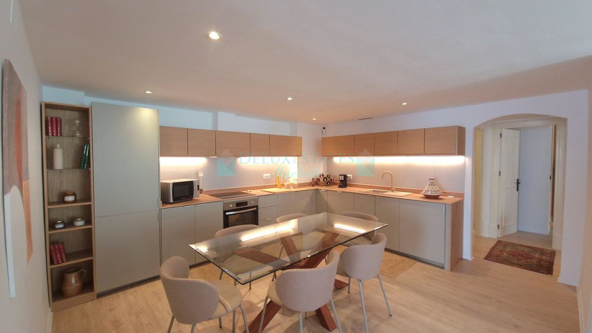 Apartment for sale in Nueva Andalucia