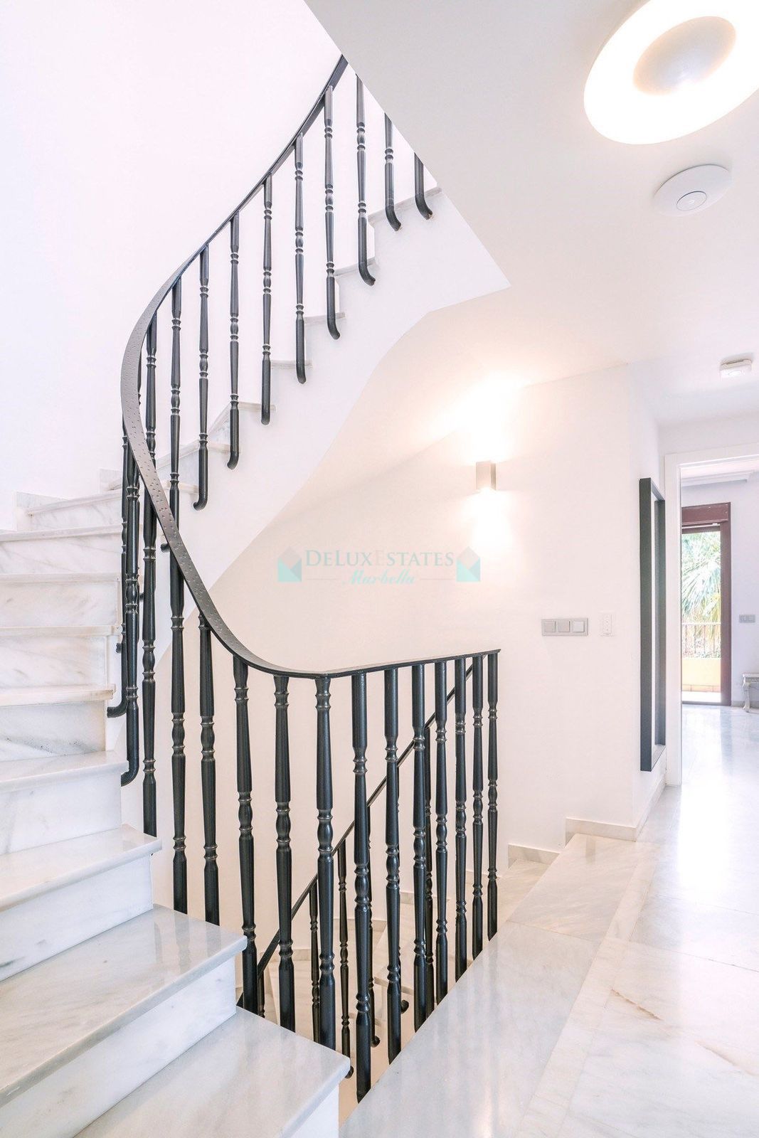 Semi Detached Villa for sale in Marbella Golden Mile