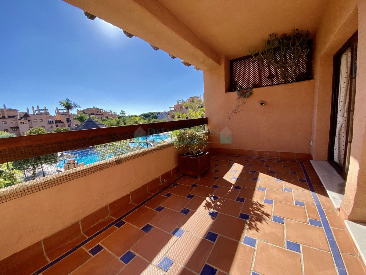 Apartamento en venta en Hacienda del Sol, Estepona