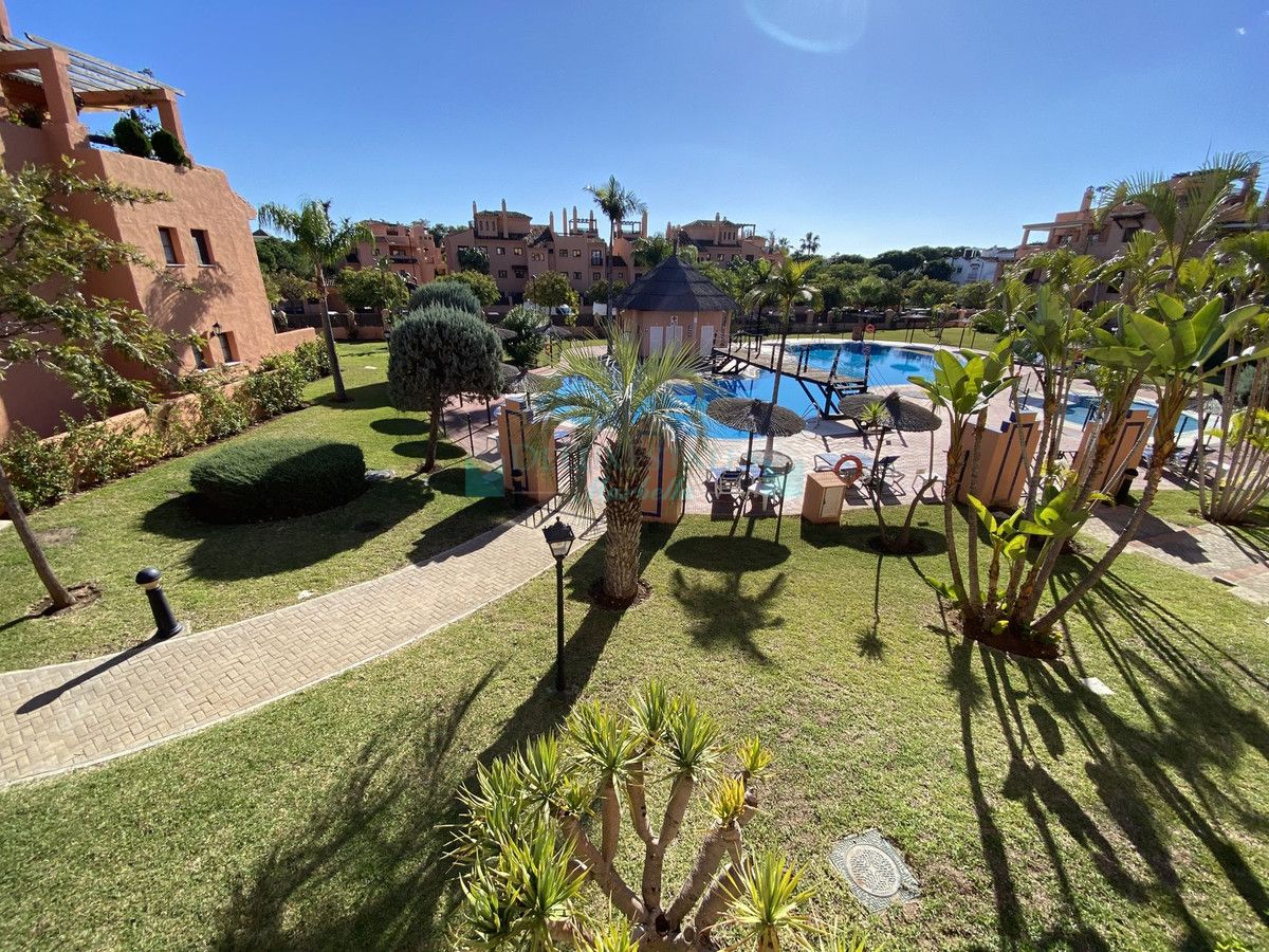Apartamento en venta en Hacienda del Sol, Estepona