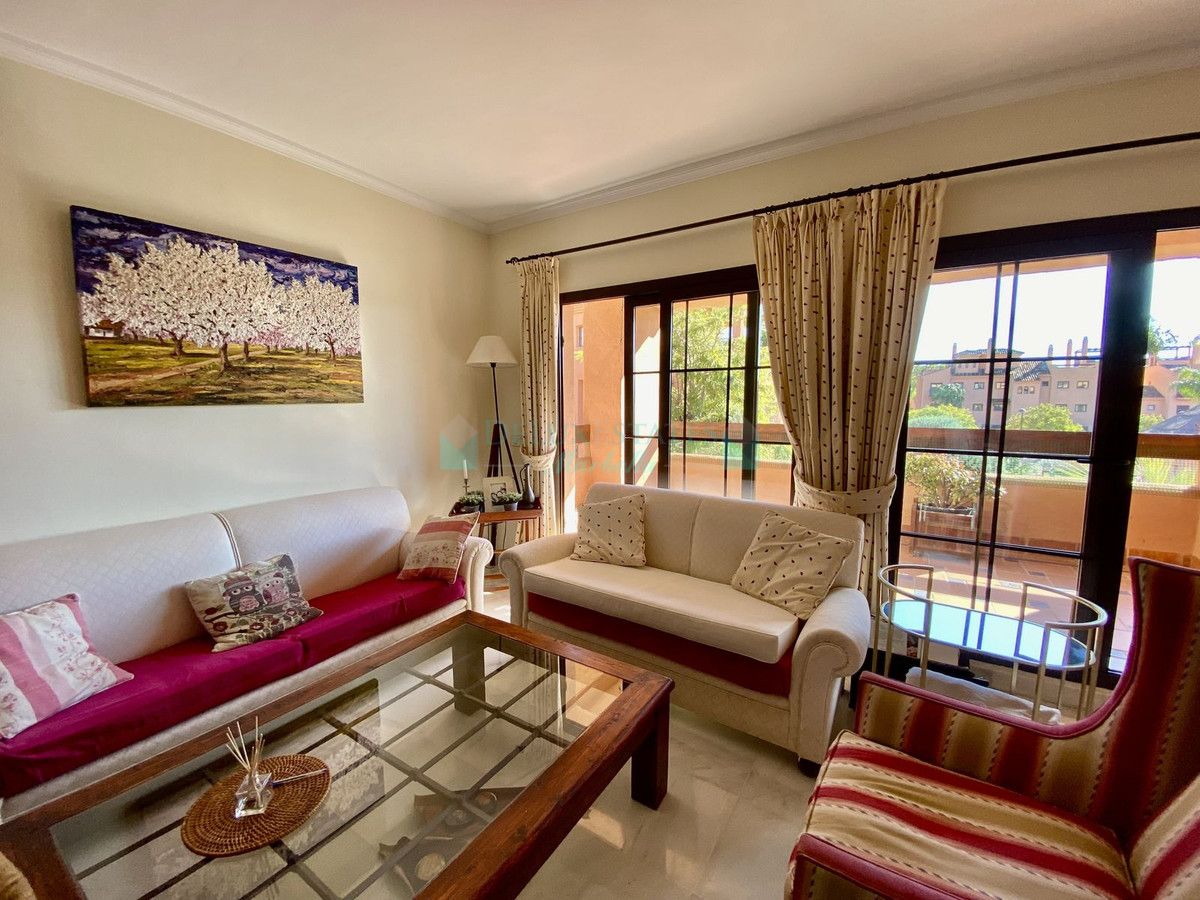 Apartamento en venta en Hacienda del Sol, Estepona