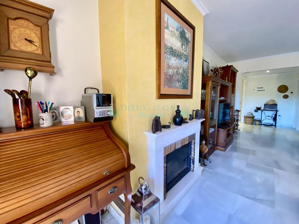 Apartamento en venta en Hacienda del Sol, Estepona