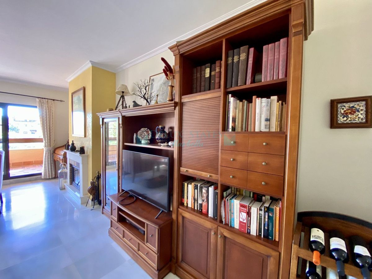 Apartamento en venta en Hacienda del Sol, Estepona