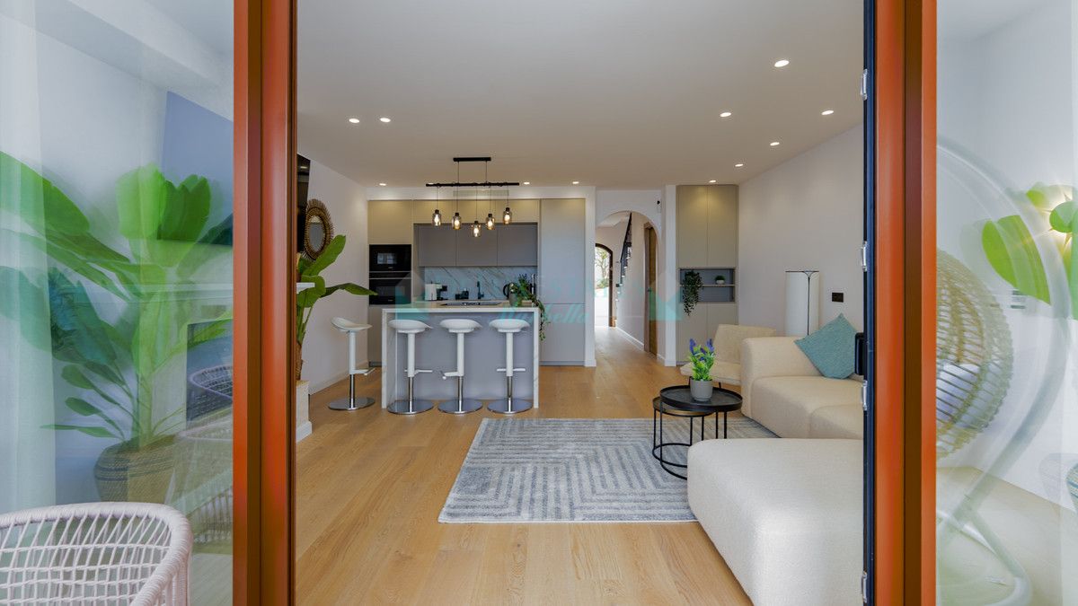 Town House for sale in Los Arqueros, Benahavis