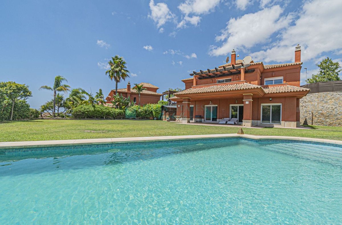 Villa for sale in Marbella