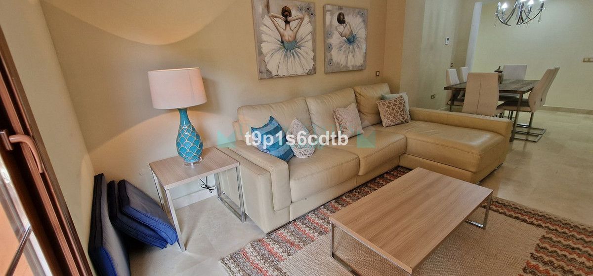 Ground Floor Apartment for sale in Benahavis