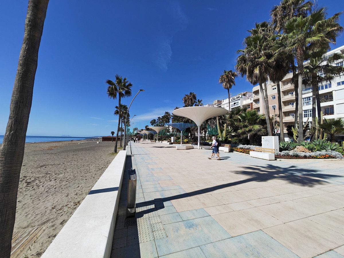 Town House for sale in Estepona