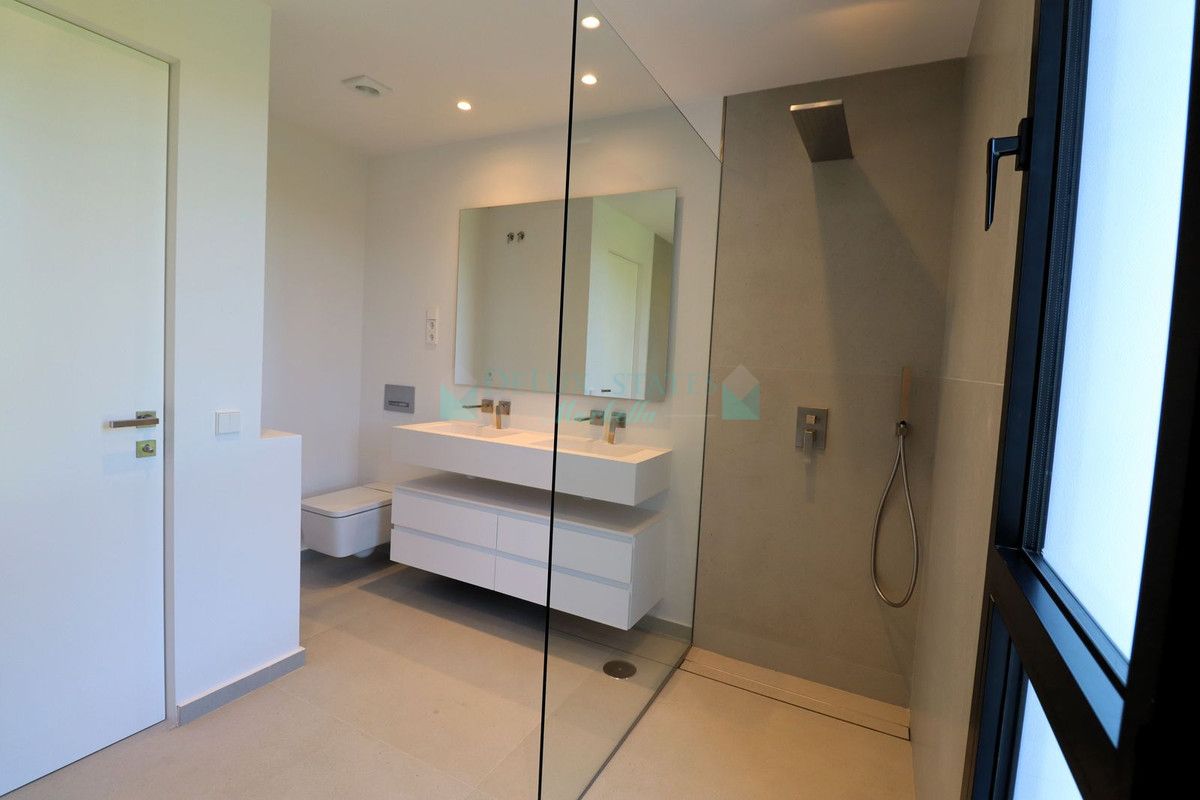 Villa for sale in Elviria, Marbella East