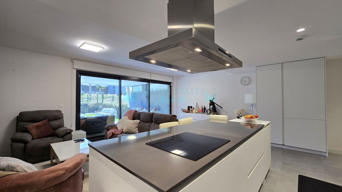 Apartamento Planta Baja en venta en New Golden Mile, Estepona