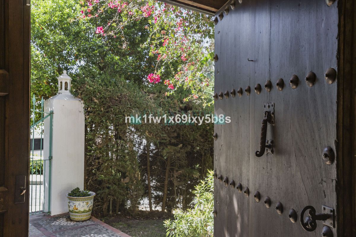 Villa for rent in Marbella