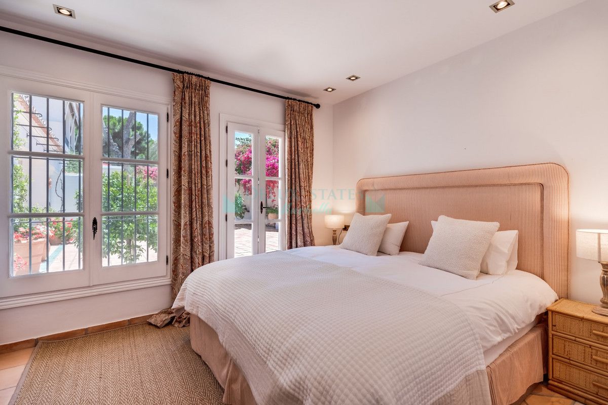 Ground Floor Apartment for sale in La Zagaleta, Benahavis