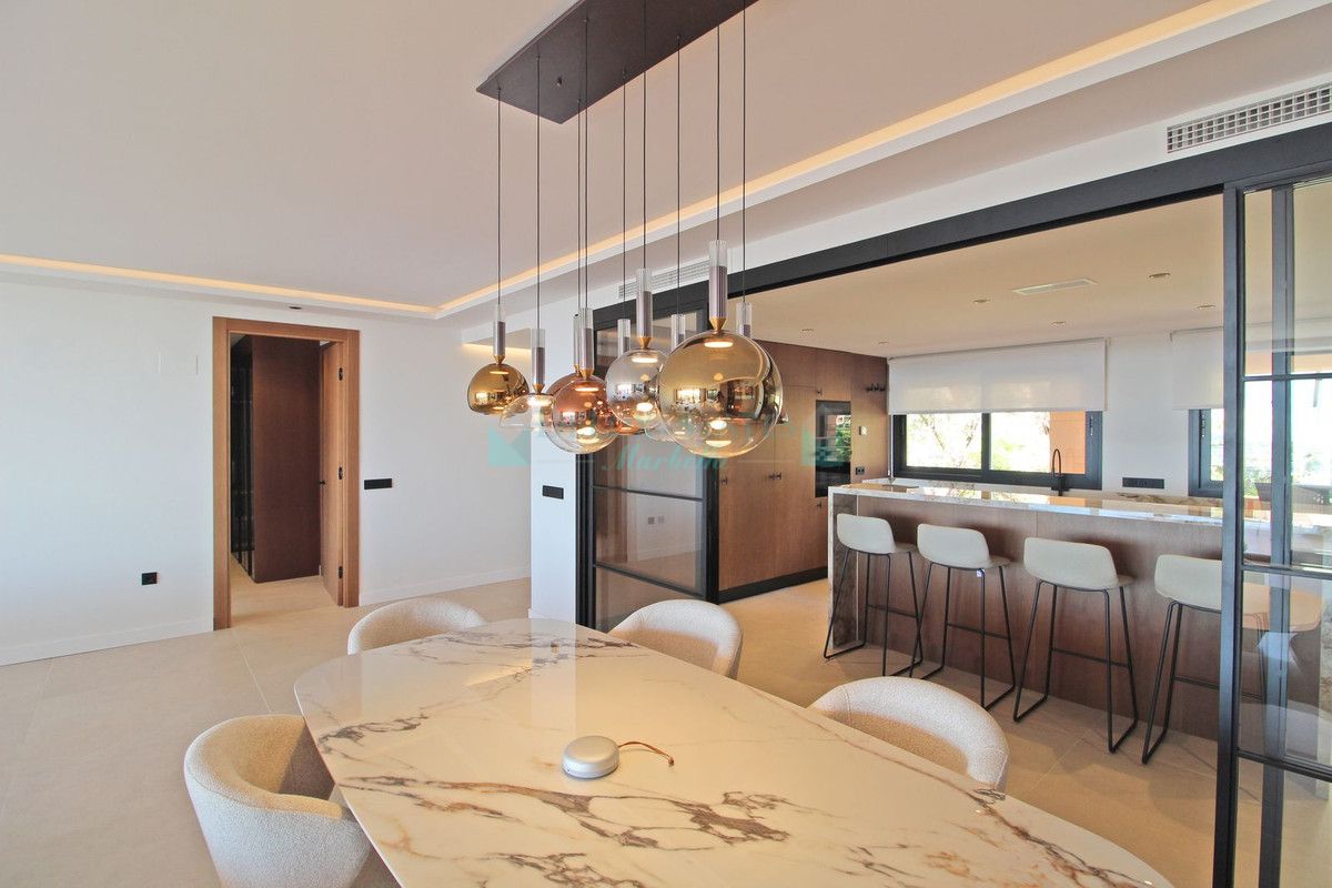 Apartment for sale in Nueva Andalucia