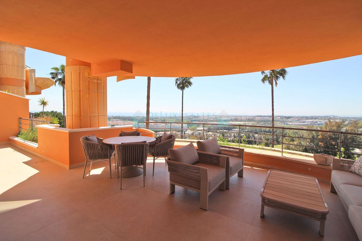 Apartment for sale in Nueva Andalucia