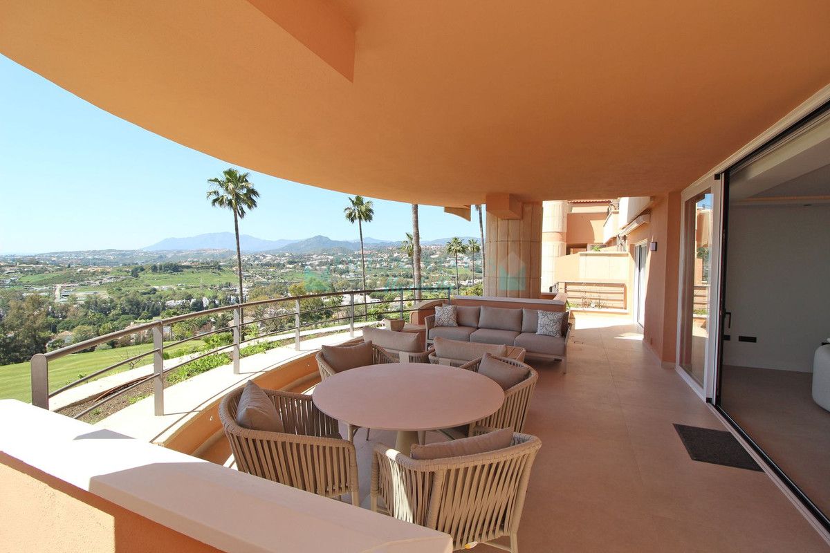 Apartment for sale in Nueva Andalucia