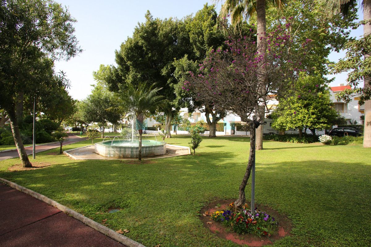 Town House for sale in Marbella Golden Mile