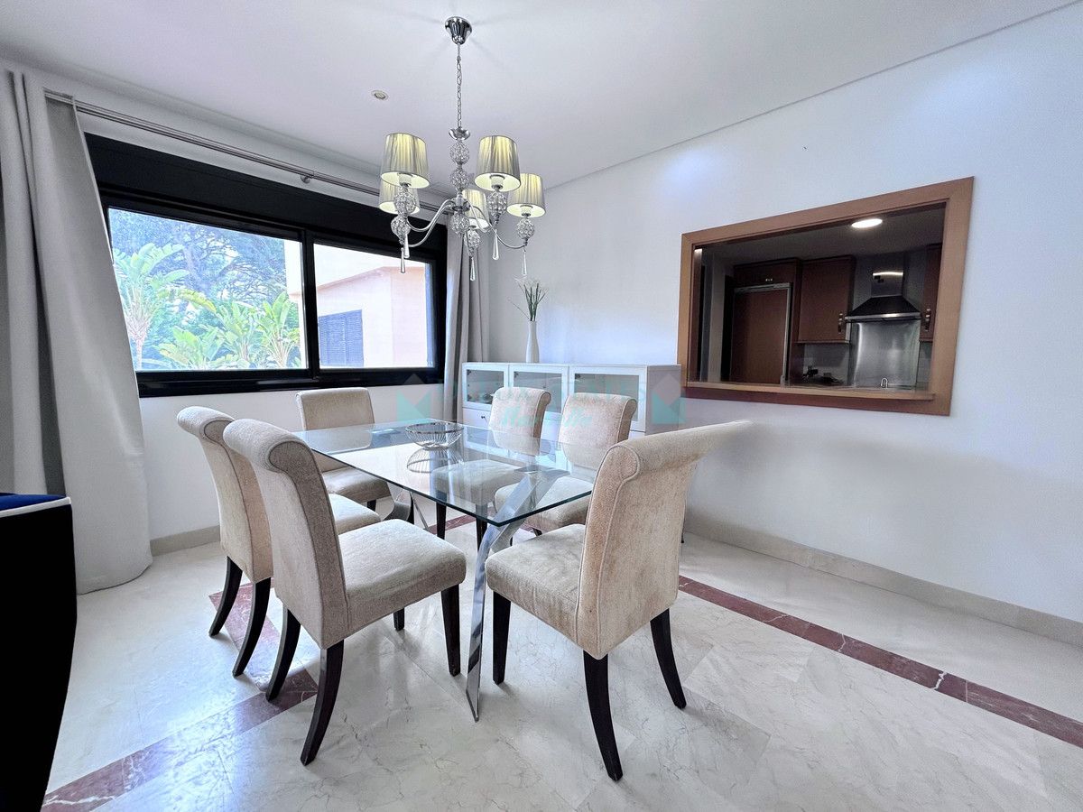 Apartamento en venta en Marbella - Puerto Banus