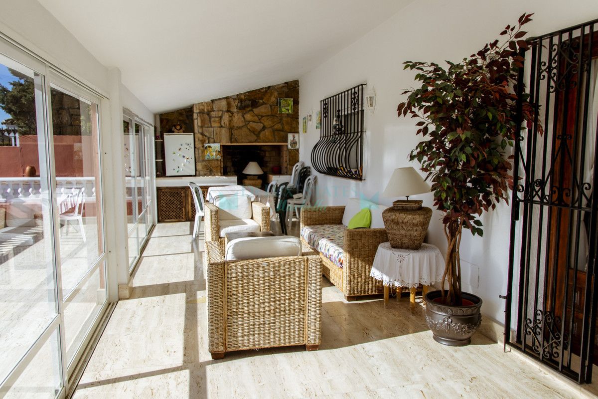 Villa en venta en Estepona
