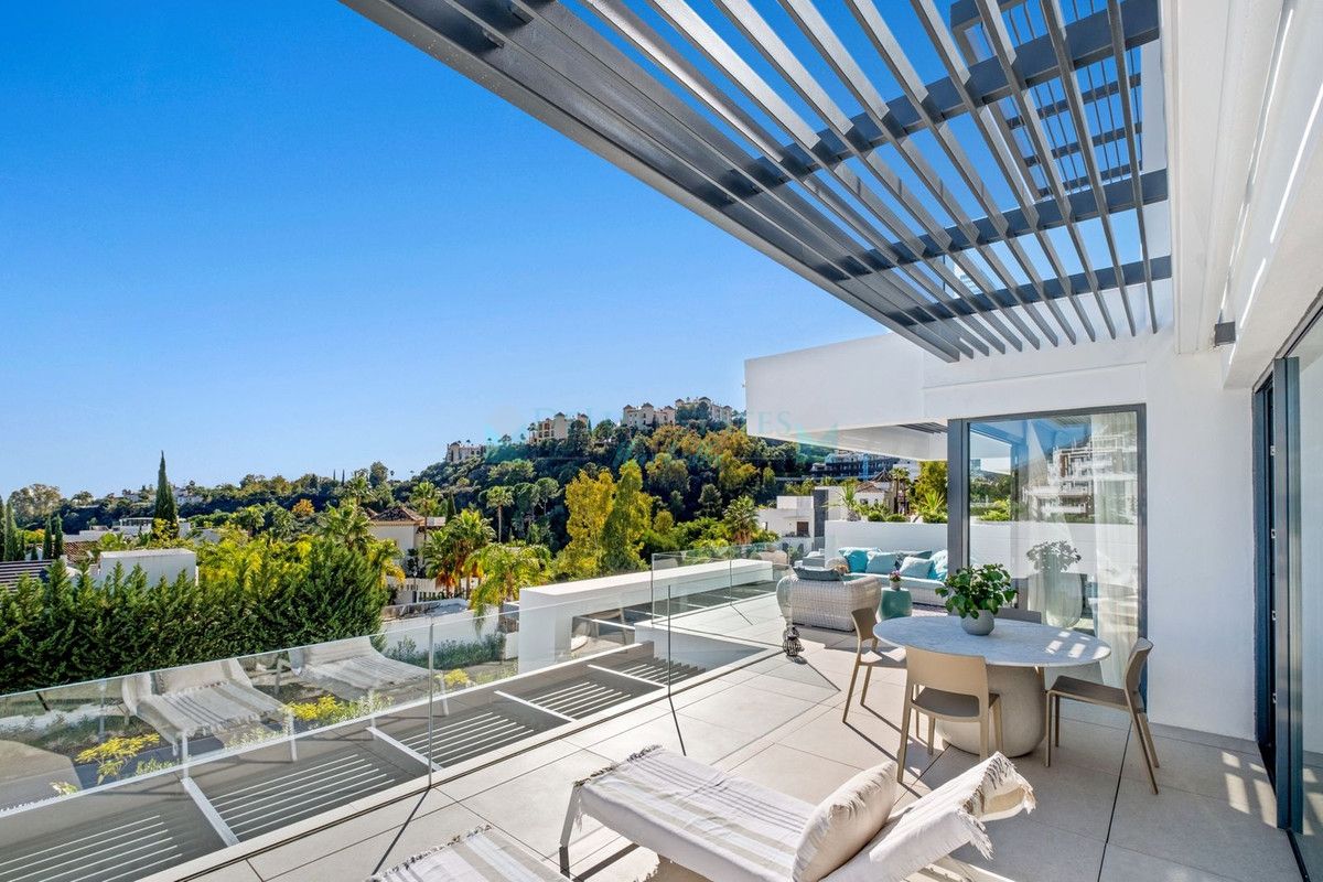 Apartment for sale in La Quinta, Benahavis