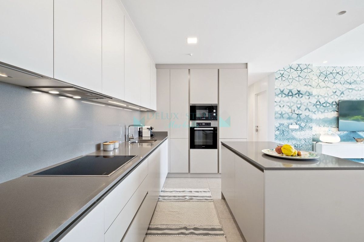 Apartment for sale in La Quinta, Benahavis