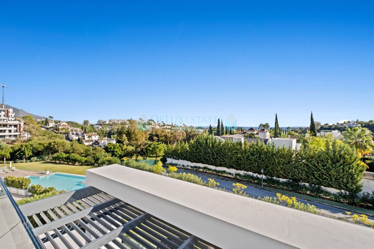 Apartment for sale in La Quinta, Benahavis