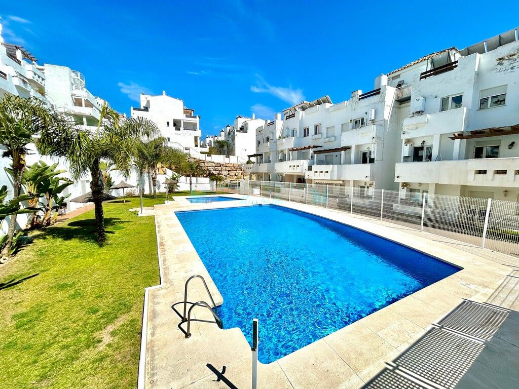 Apartamento en venta en Estepona