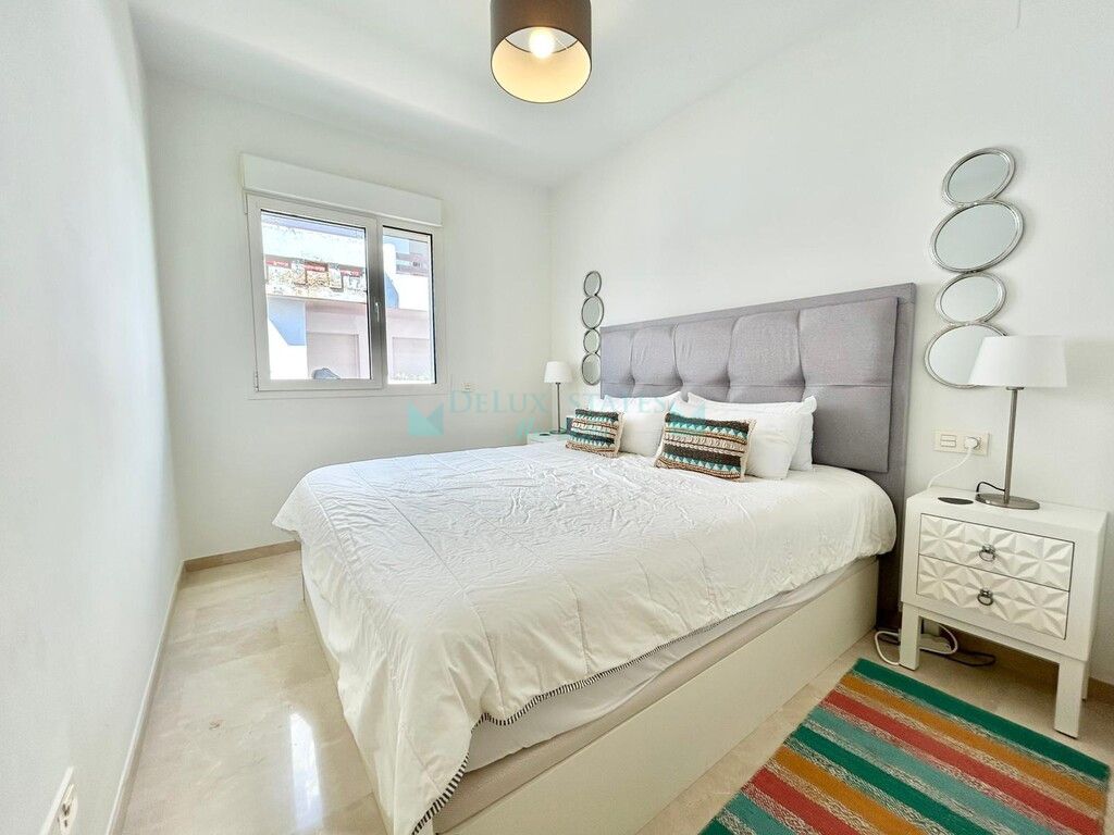 Apartamento en venta en Estepona